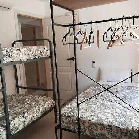 Homestay Casa Lagunillas Ensuite Malaga